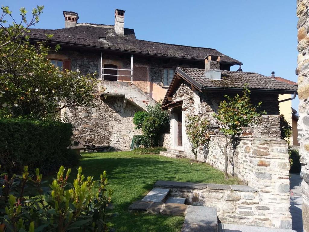 Corte Delle Camelie Gambarogno Exterior photo